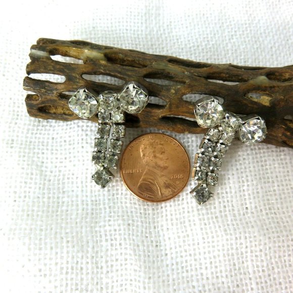 Vintage Screw Back Earrings Crystal Rhinestone Dangle Bowtie Ribbon Unmarked - Picture 5 of 12